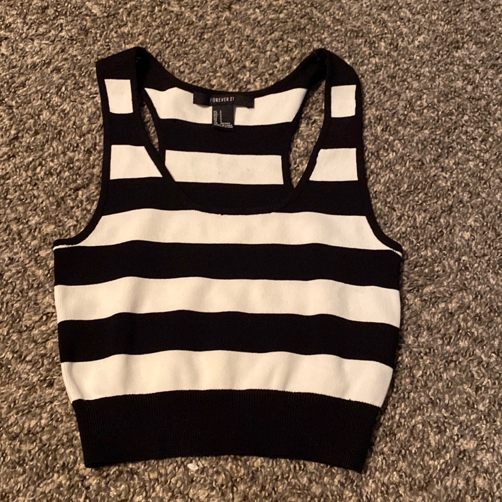 Cropped shirt